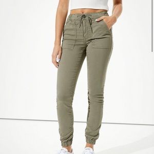 NWT American Eagle joggers